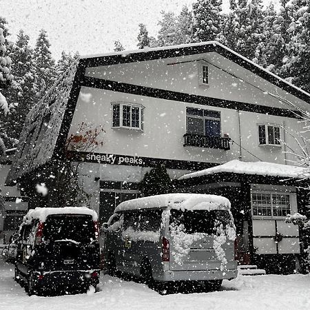 Hotel Sneaky Peaks à Hakuba Extérieur photo