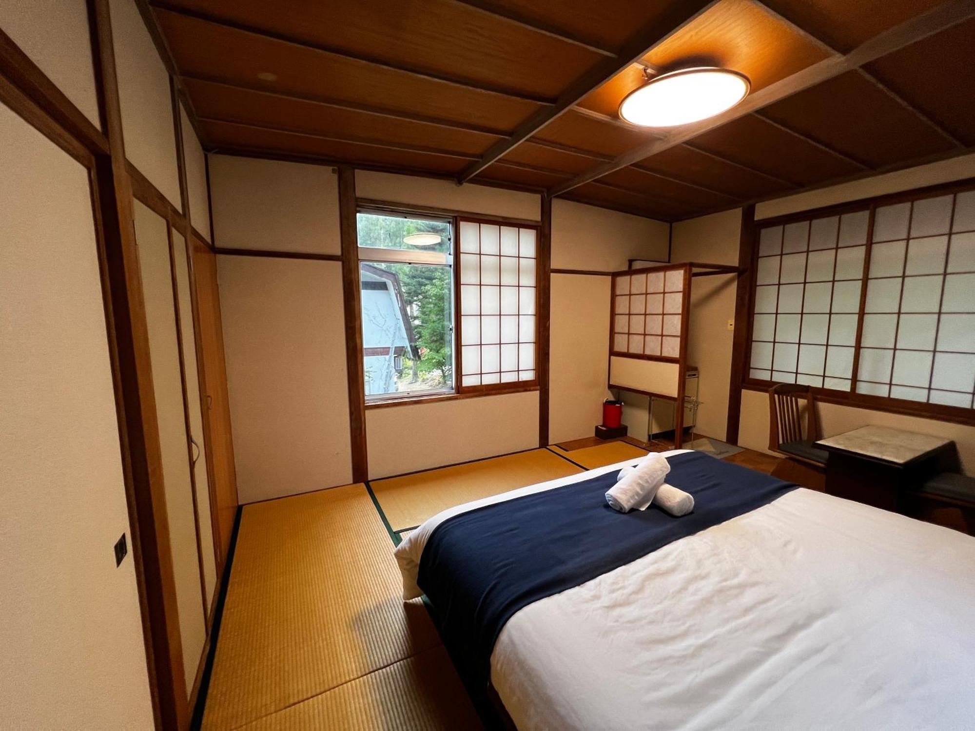 Hotel Sneaky Peaks à Hakuba Extérieur photo
