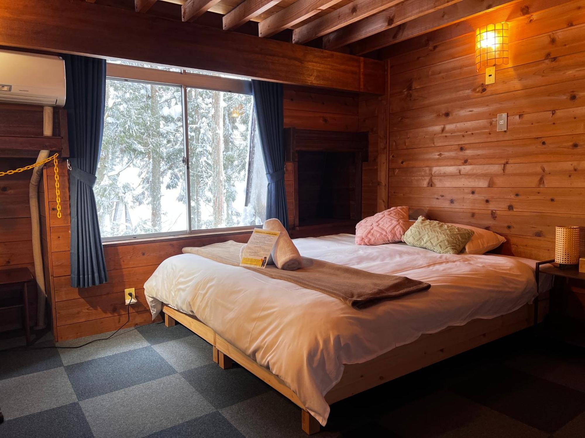 Hotel Sneaky Peaks à Hakuba Extérieur photo
